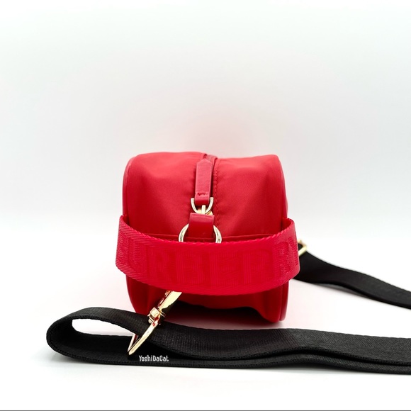 🆕 HOST PICK 💕 Burberry Beauty Cosmetic Case to Convertible Crossbody Bag Purse - Picture 2 of 12